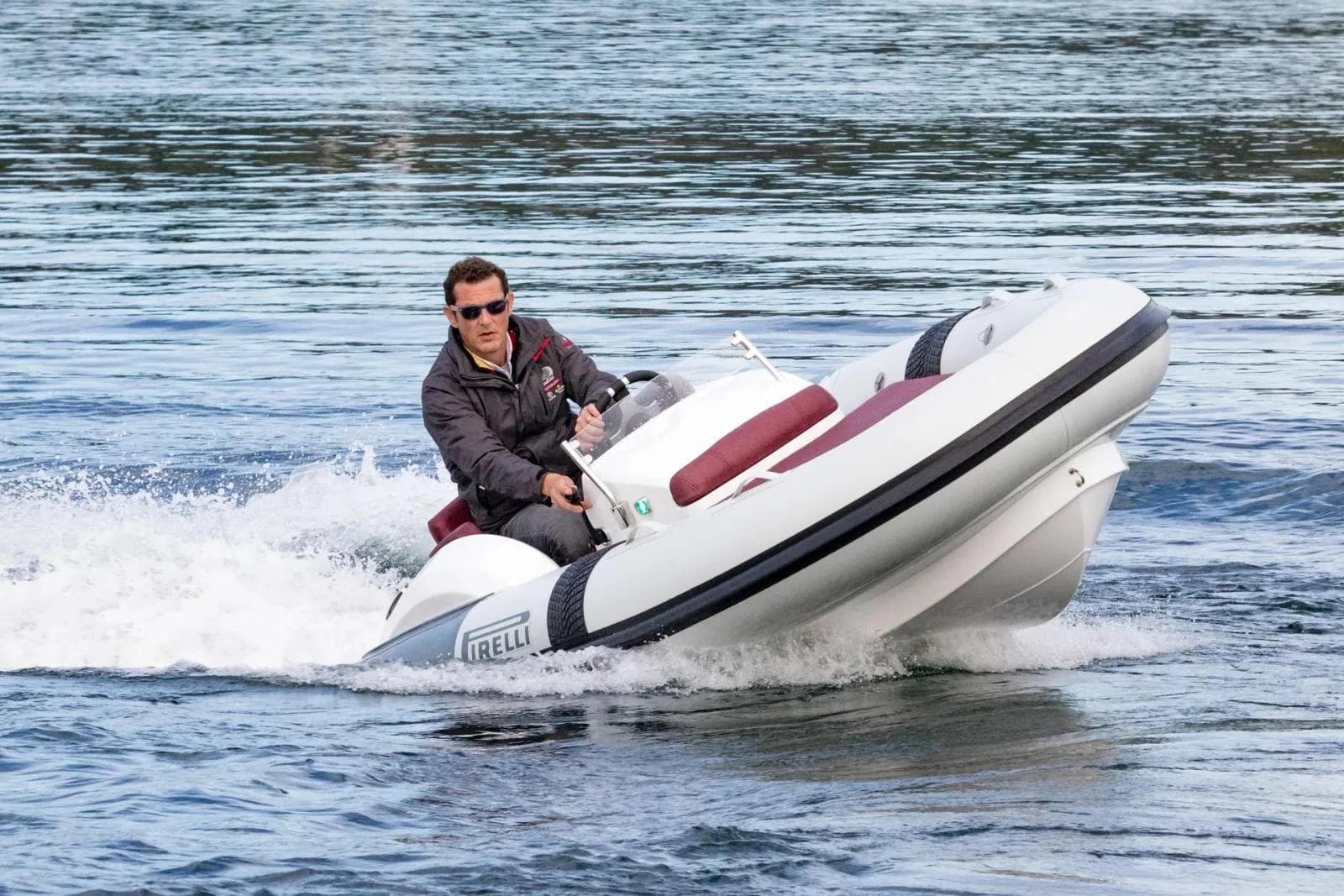 J33